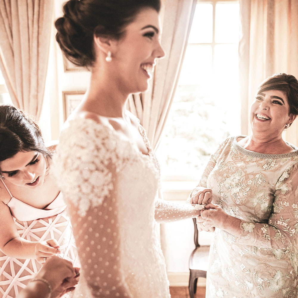 mothers dresses with bride