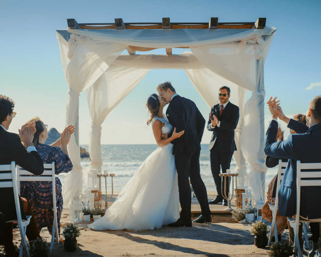 La Boutique de Bridal & Tuxedos